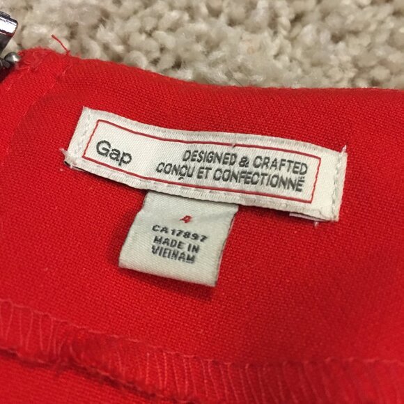 Poppy Red 3/4 Sleeve Shift Dress - Picture 7 of 13